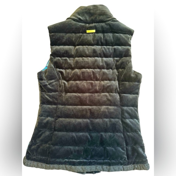 Lilly Pulitzer Velvet Down Puffer Vest Black Gold Buttons Size XS Print Lining - Picture 8 of 8